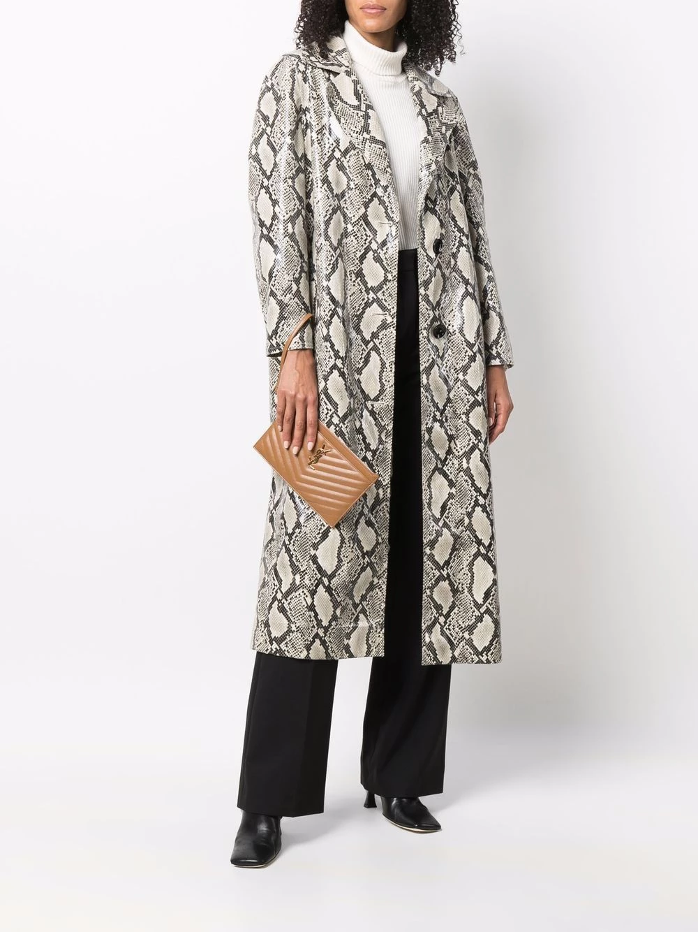 Saint Laurent logo-plaque quilted clutch bag